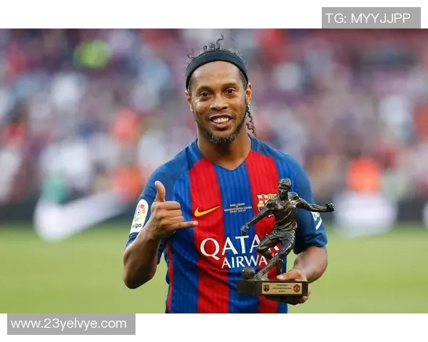 身世悲惨却逆袭成足球巨星的传奇故事揭秘 身世悲惨却逆袭成足球巨星的传奇故事揭秘